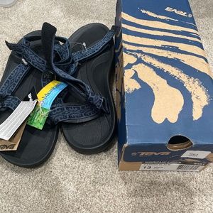 New Teva Hurricane 13 Men Sandals